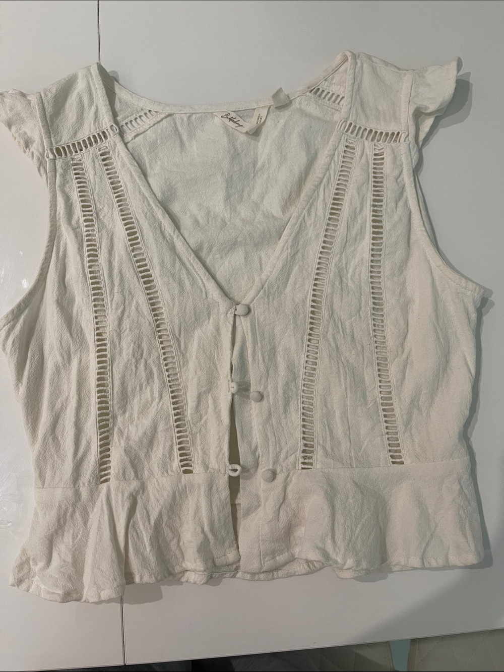 Billabong Ivory Crochet-Trim Button Front Sleeveless Top